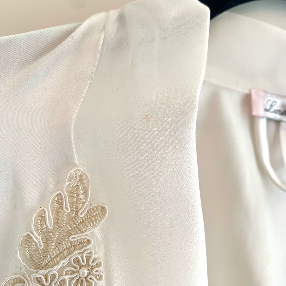 Bridal robe - Picture 6 of 8